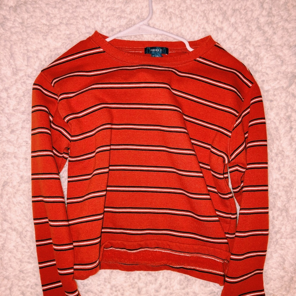 long sleeve red crop top